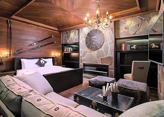 Hotel The Designers Hongdae 3*